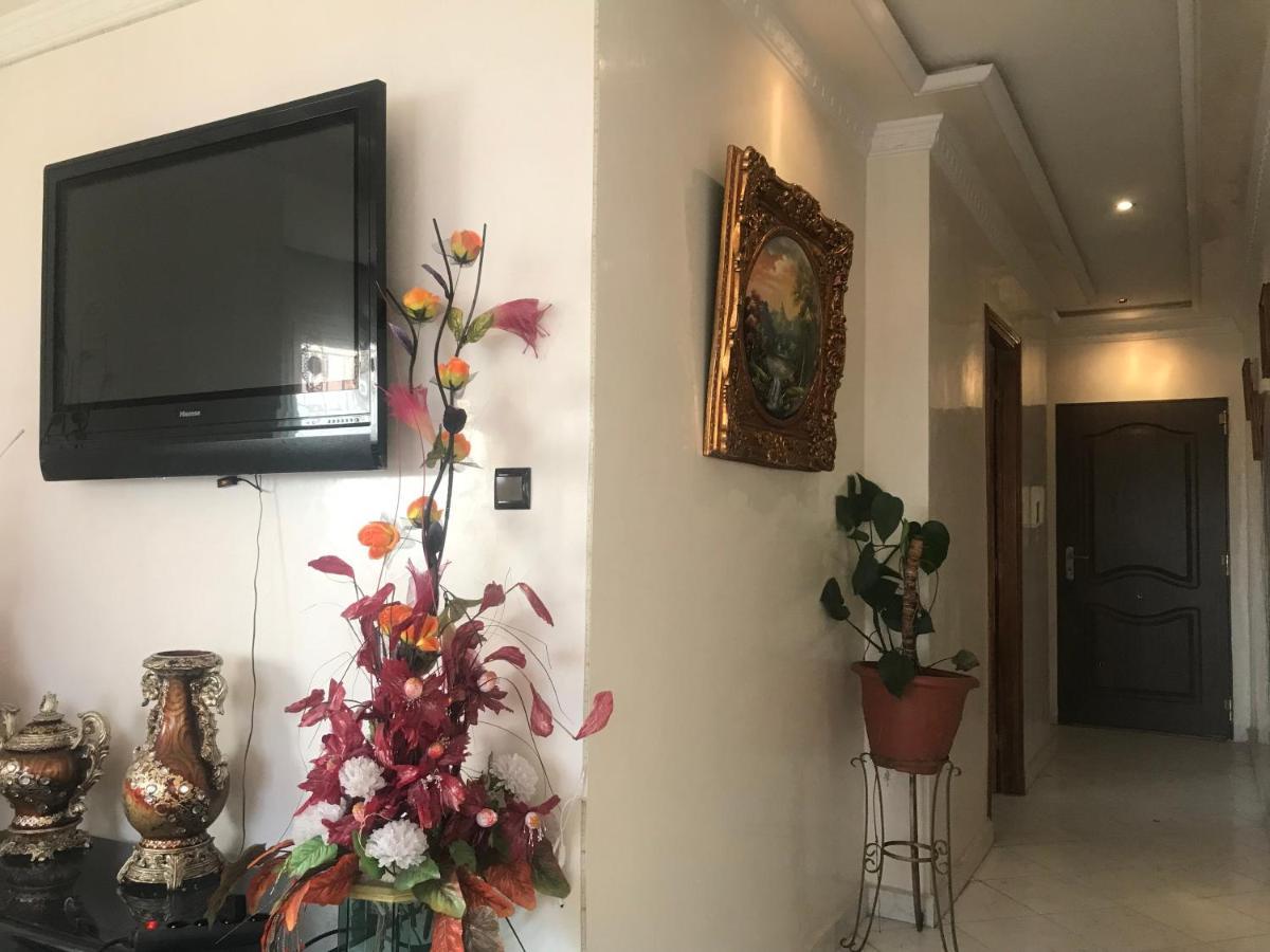 Appartement Familal A Trois Chambres En Face Marjane & Hotel Ahlen Tanger Luaran gambar